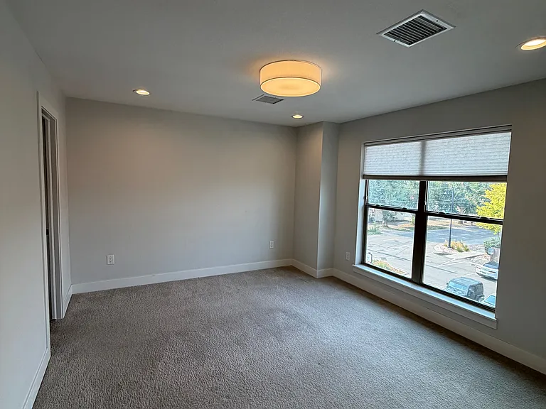 5366 Allison St #B — Photo 54