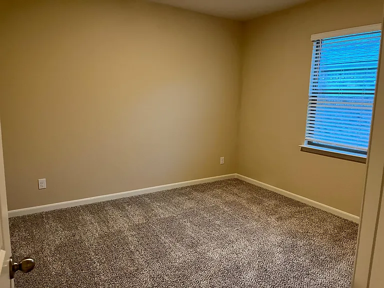 306 Turquoise Ln — Photo 18