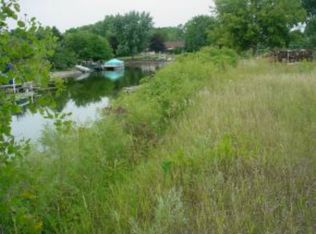 5245 Chesapeake Ct, Oshkosh, WI 54901