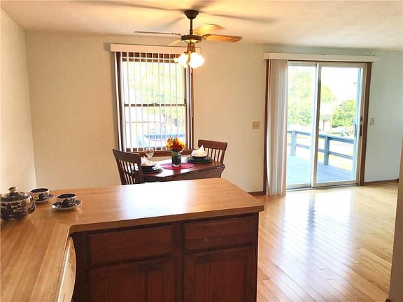 5th image of 6555 Ann Lee Dr