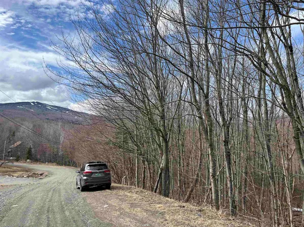 9 Barber Road, Dover, VT 05356