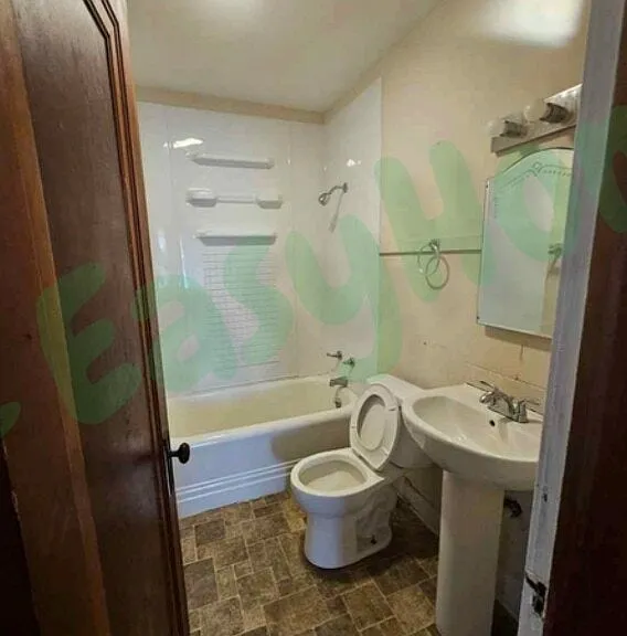 2116 W Proctor St — Photo 3