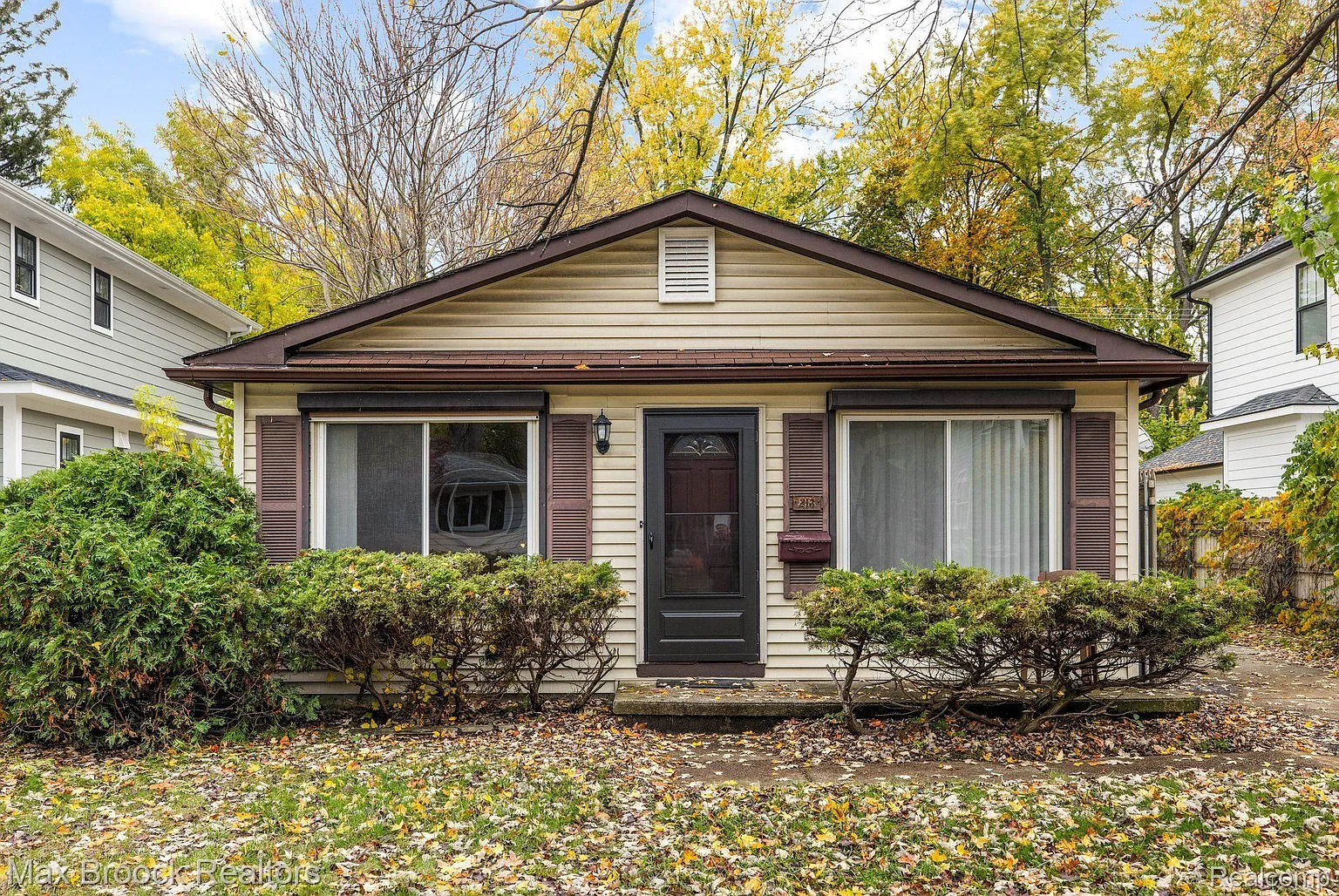 213 N Gainsborough Ave photo 1