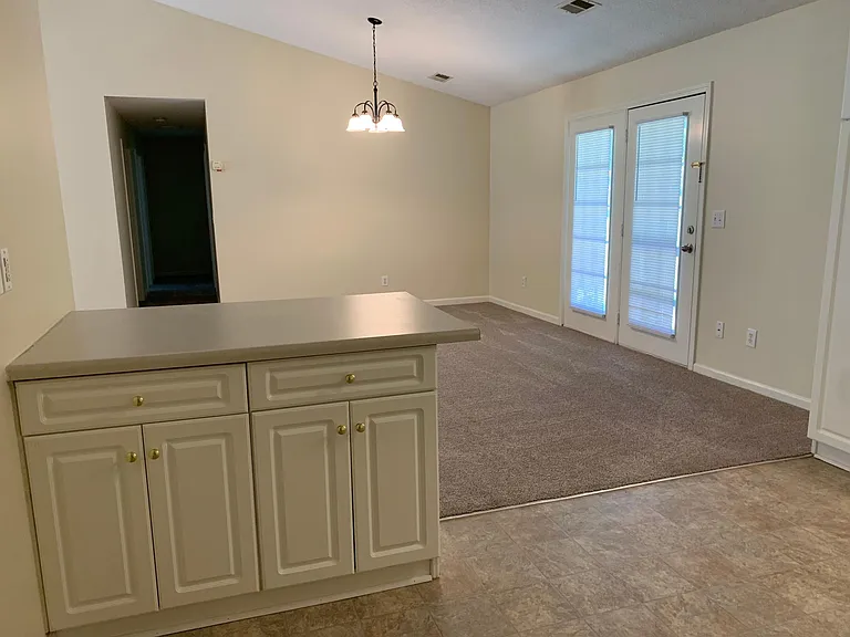 6 Red Haven Ct — Photo 6