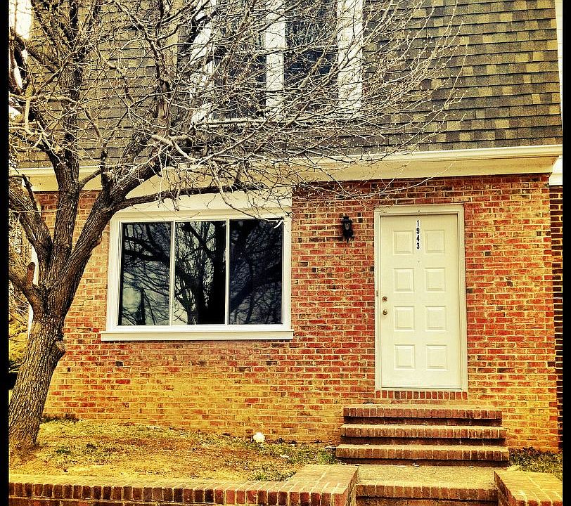1st image of 1943 Willow Hill Dr