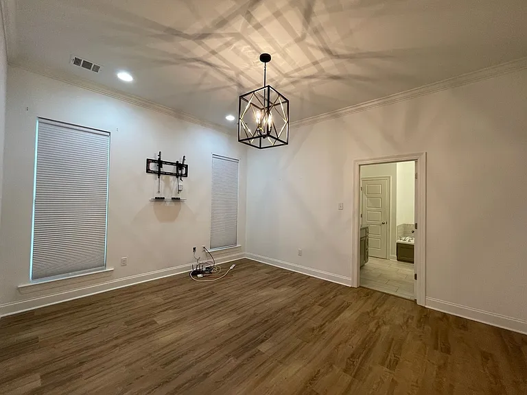 8112 Village Lake Ave — Photo 15
