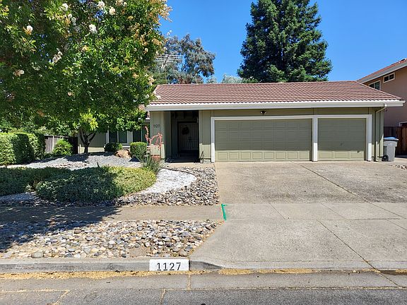 2nd image of 1127 Bartlett Creek Ct