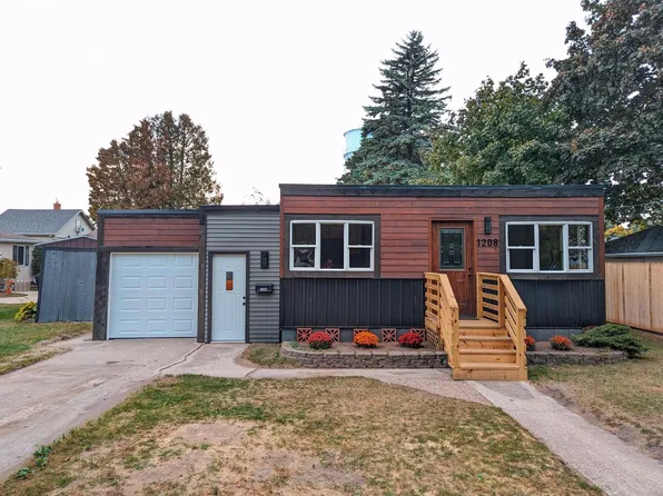 1208 Lowell STREET, Two Rivers, WI 54241