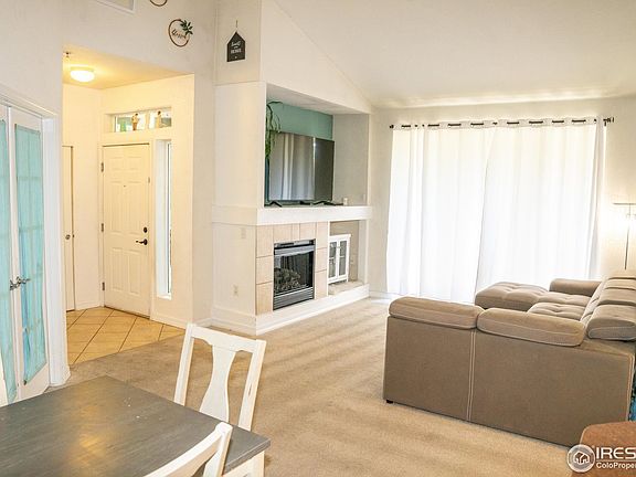 2nd image of 804 Summer Hawk Dr #11000-11204