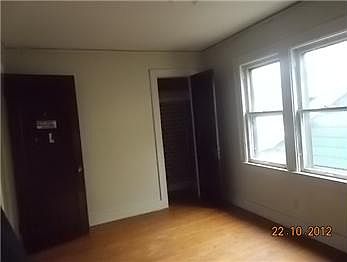2nd image of 12822 Glenfield St