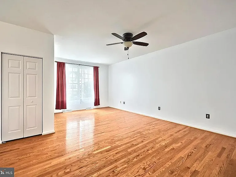 1193 Ledge Dr — Photo 11