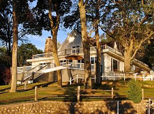 N9159 E Shore Rd, East Troy, WI 53120