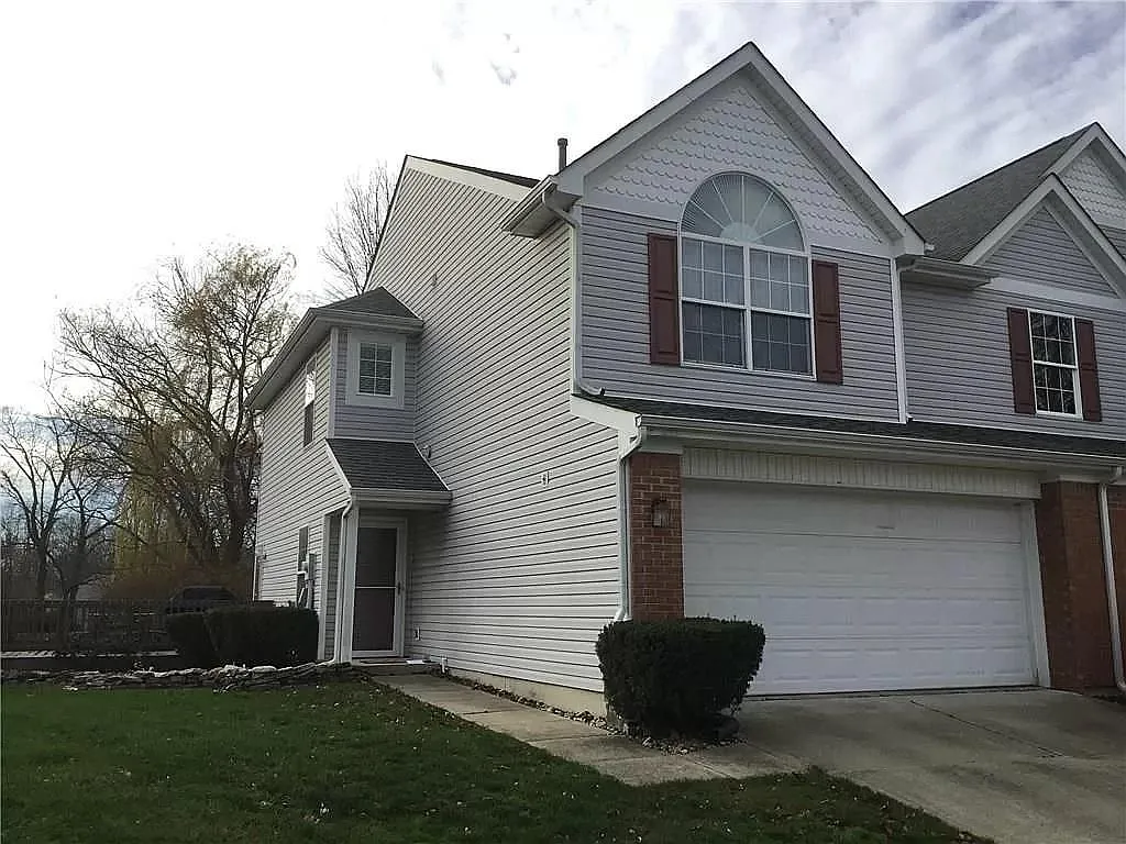 9231 Eden Woods Ct photo 1