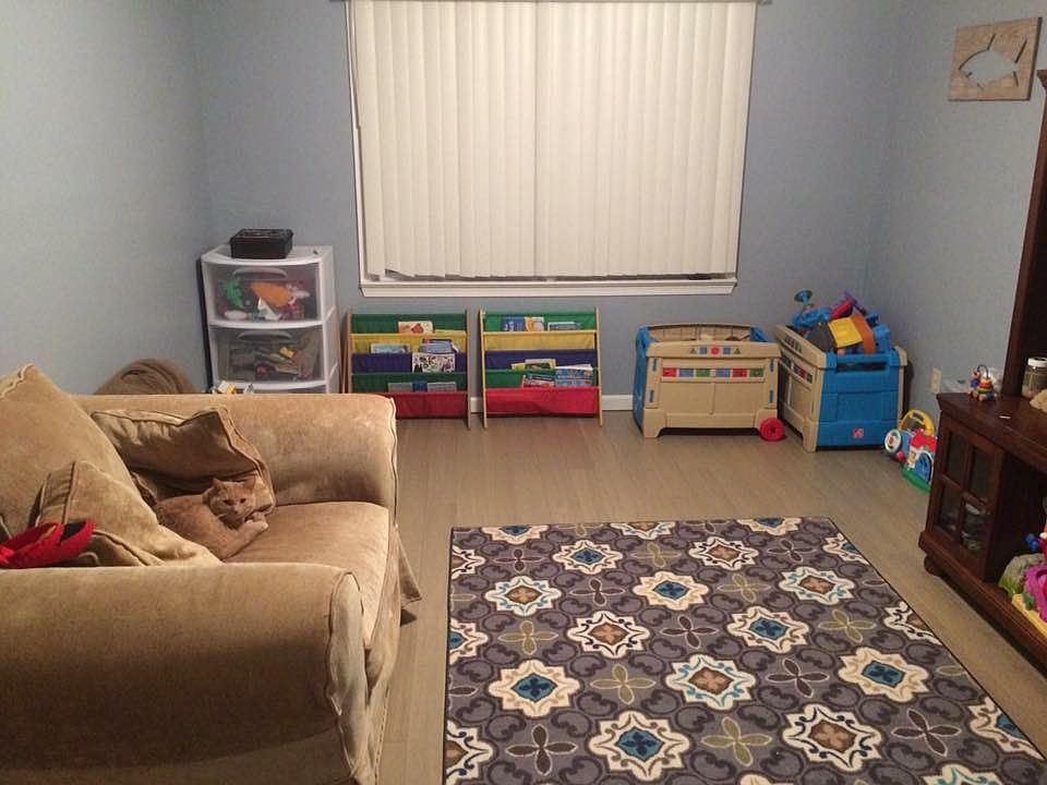 2nd image of 106 Admiral Ct