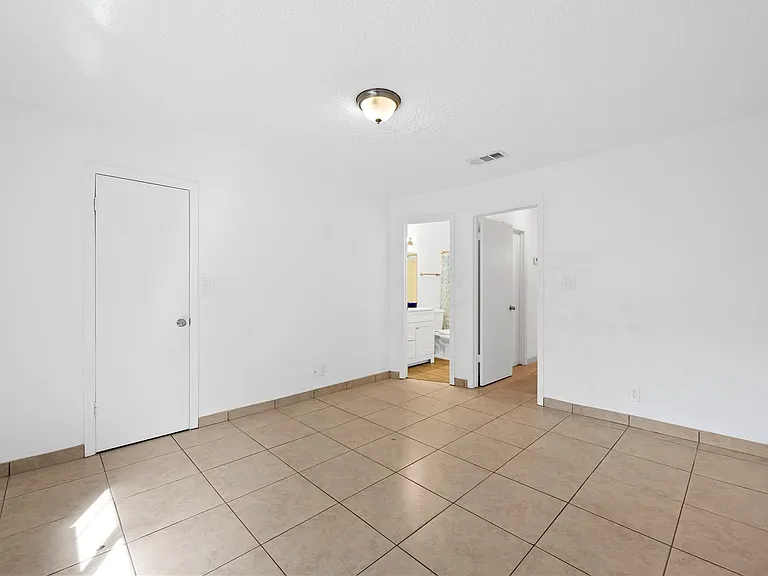2906 S University Dr #10204 — Photo 14