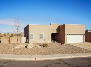 6048 Santa Clara Dr, Farmington, NM 87402