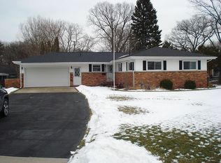 1202 Sparta Dr, Port Huron, MI