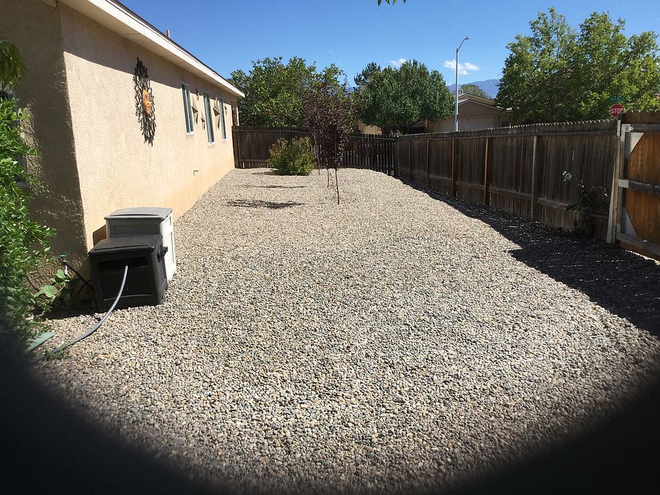 1st image of 10515 Vista Bella Pl NW