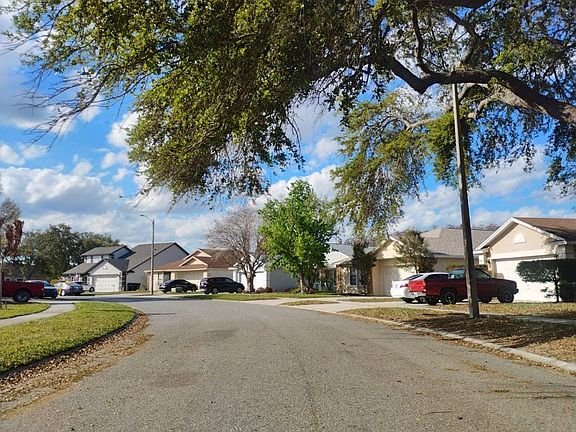 4th image of 2943 Woolridge Dr