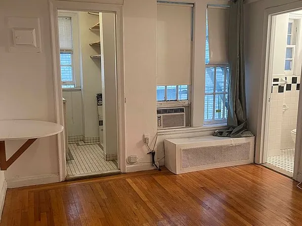 314 41st St APT 1003, New York, NY 10017
