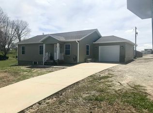 Henry East St #302, Calmar, IA 52132