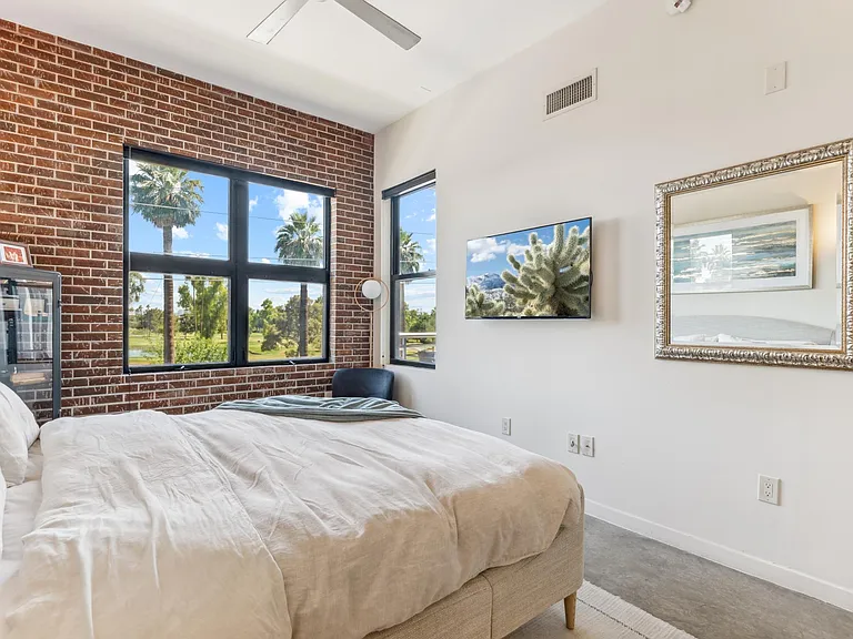 914 E Osborn Rd #303 — Photo 11