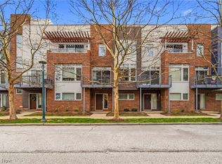 1245 W 75th St #D, Cleveland, OH
