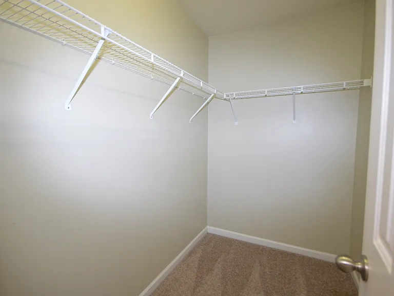 8026 River Watch Ln — Photo 8