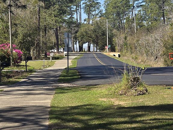 5th image of 6814 Us Highway 98