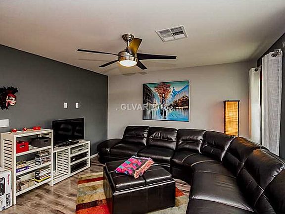 4th image of 10528 Headwind Ave