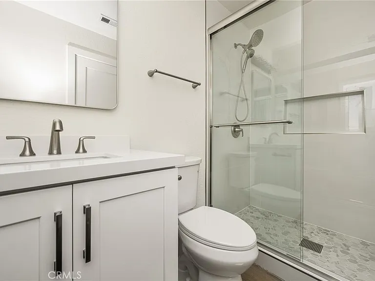 4032 Howard Ave — Photo 20