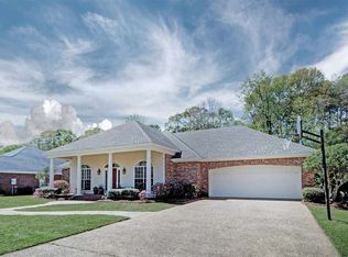 145 Parkside Dr, Brandon, MS 39042