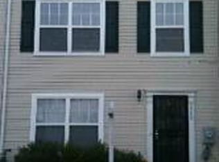 3919 C St SE, Washington, DC 20019