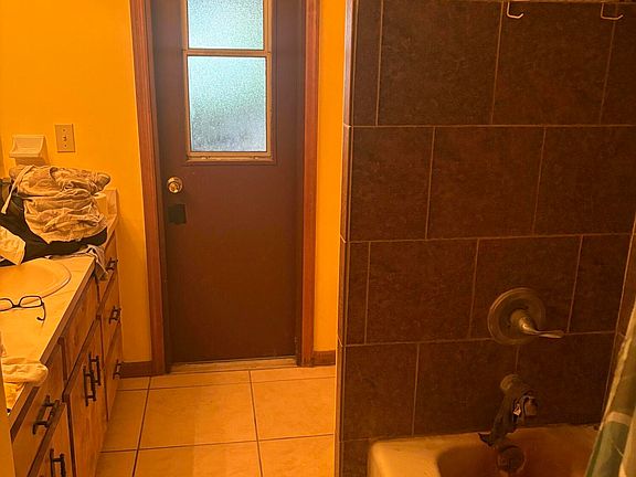 5th image of 726 Cleaves St SE