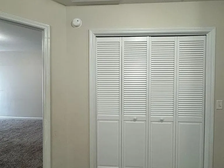 670 Summer Hill Way — Photo 19