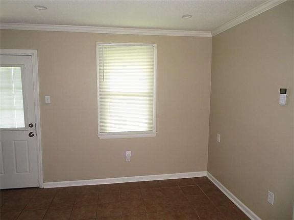 5th image of 1866 Lauradale Dr