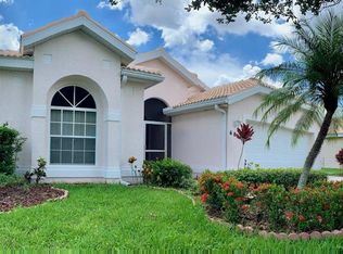 6818 Winslow St, Sarasota, FL 34243