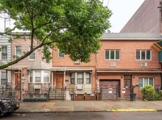 31-53 14th St, Astoria, NY 11106