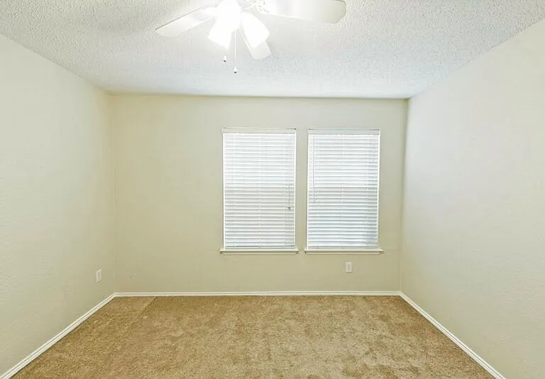 1118 Water Oak Way — Photo 9