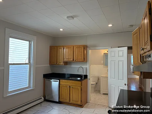 22 Howell St #3 Photo 1