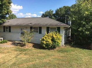462 Knobview Rd, Blountville, TN 37617