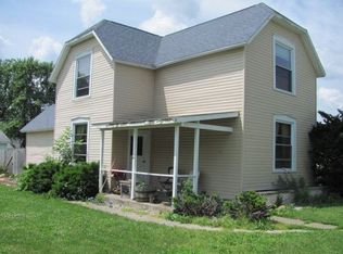 407 E Main St, Chalmers, IN 47929