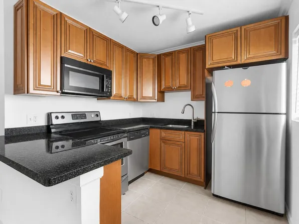 2655 NE 8th Avenue #106, Wilton Manors, FL 33334