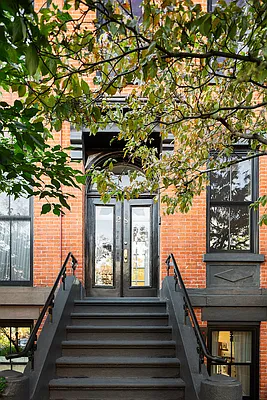 Sold by Douglas Elliman | media 28