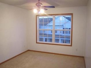 6727 Narcissus Ln N, Maple Grove, MN 55311