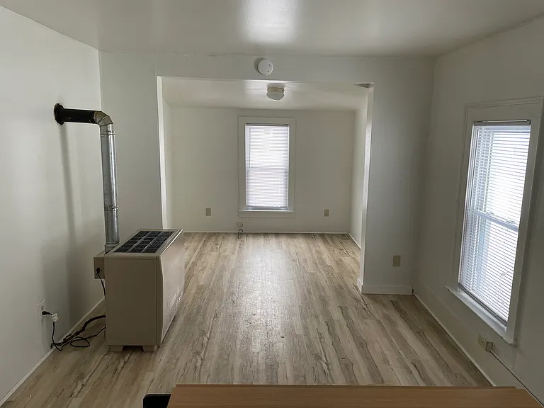 3 Martin St #4 — Photo 2