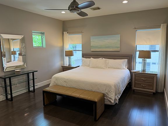 5th image of 1205 Kinney Ave #1205G