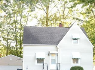 5880 Jaycox Rd, North Ridgeville, OH 44039