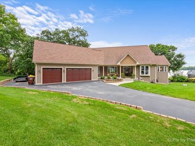 2512 S Vaupell Dr, McHenry, IL, 60051