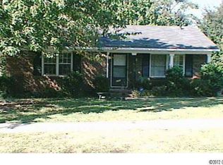 2730 Kenhill Dr, Charlotte, NC 28208